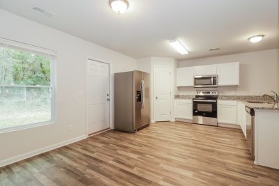 004 Dining Room ET31101