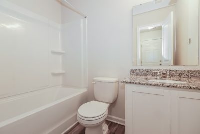 014 Bathroom ET31101