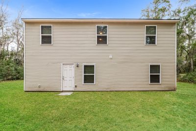 015 photo rear view 15146325