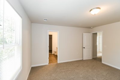 008 photo main bedroom 13240901