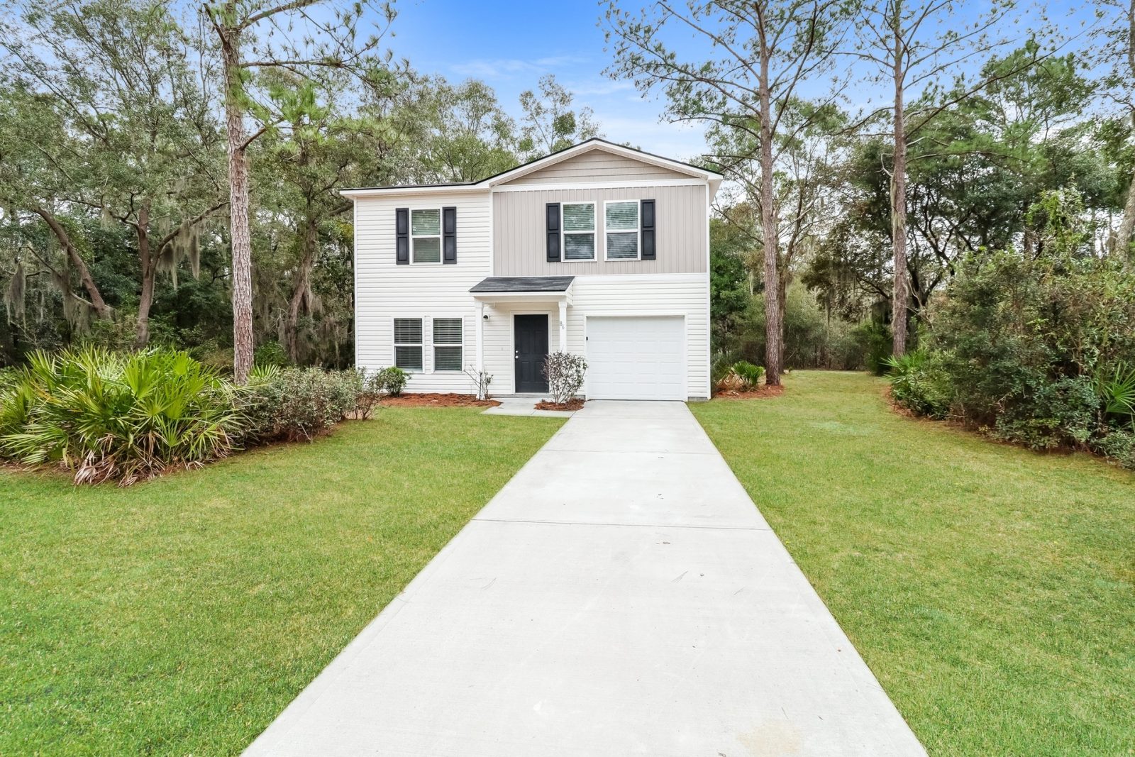 000 photo front view 15146292