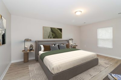 005 photo vs main bedroom 15157356