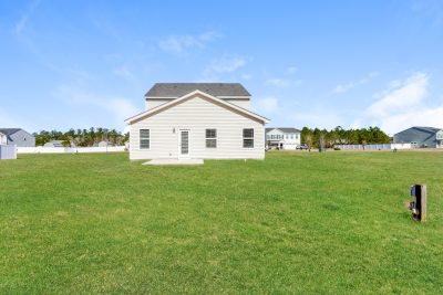 013 018 photo rear view 15124808