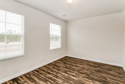 008 photo main bedroom 15165922