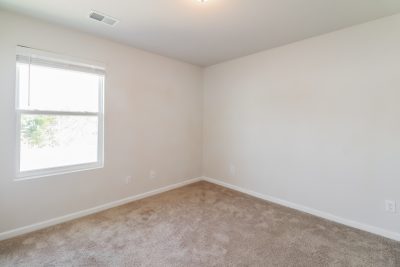 012 Bedroom ET31370