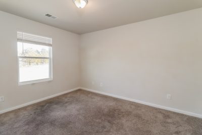 013 Bedroom ET31370