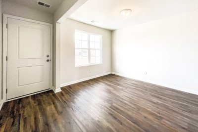 002 photo Living Room 73a7bc13 89d1 4ed1 beb9 7def60613e6c