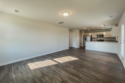 003 Living Room ET51222