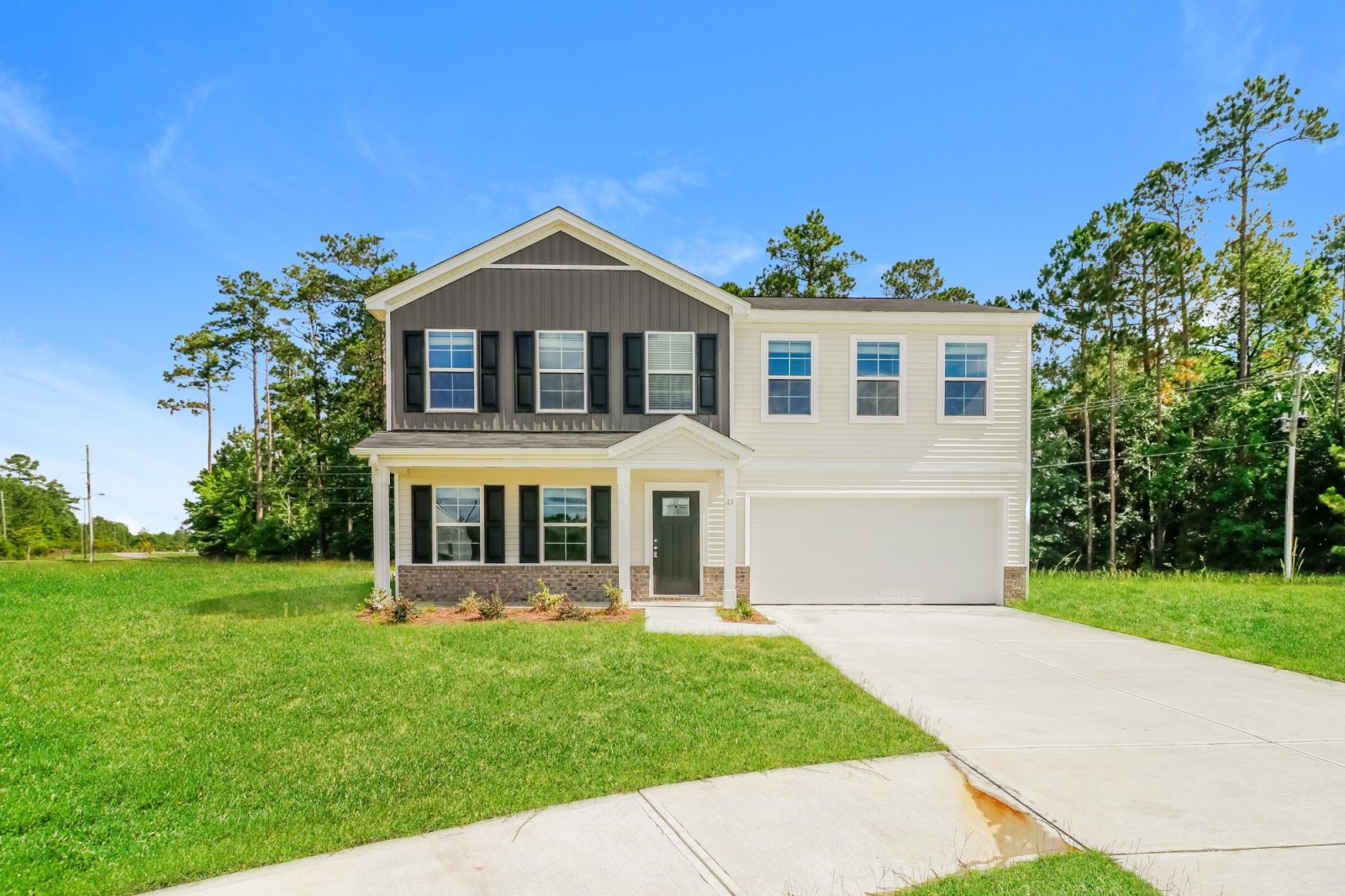 000 Front View ETA0011