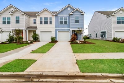 006 Front View 14845633