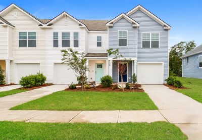 015 Front View ERH00047