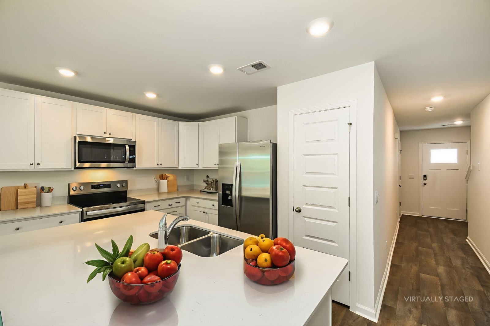 001 photo vs kitchen 14718358