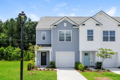 014 photo front view 14564354