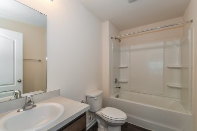 014 Bathroom ET31369
