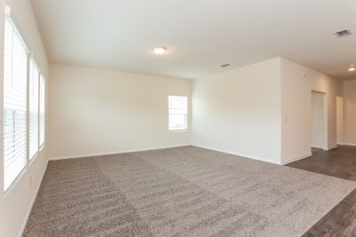 004 Living Room ET61064