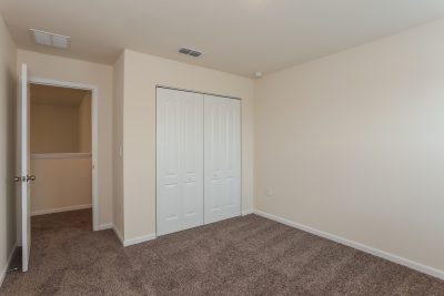 012 Bedroom ET61064