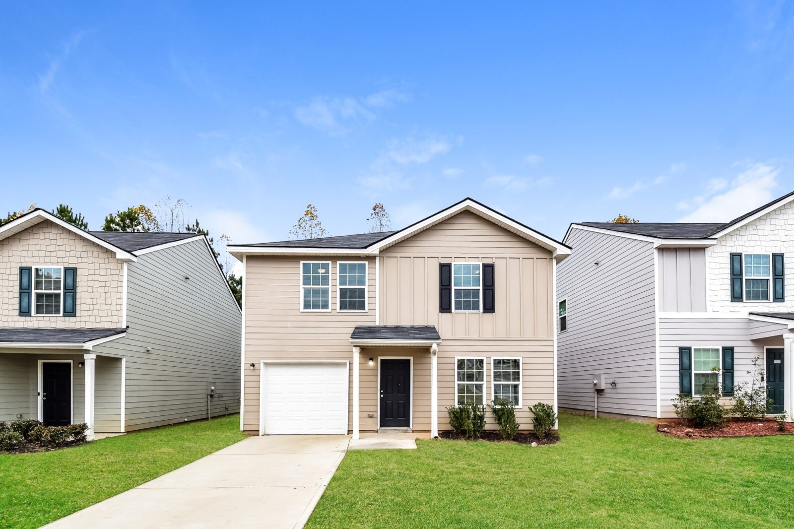 000 photo front view 13327880