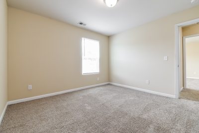 007 photo main bedroom 13327886