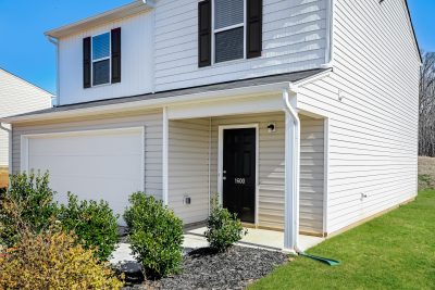 000 002 Front View ET51319