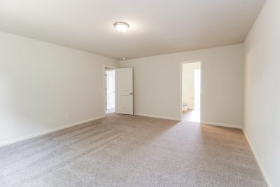 007 photo main bedroom 11270392