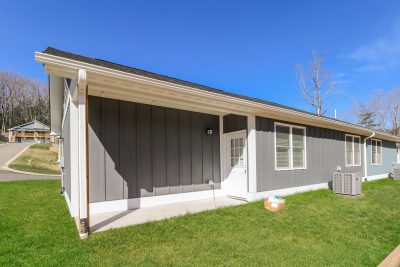 013 photo rear view 12559828