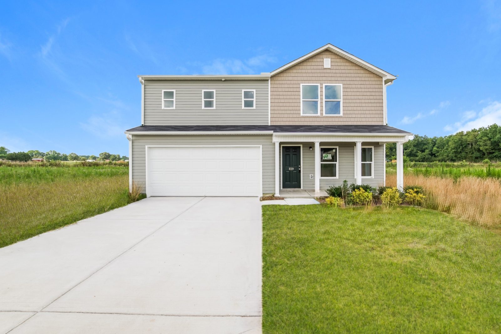 000 photo front view 11274568