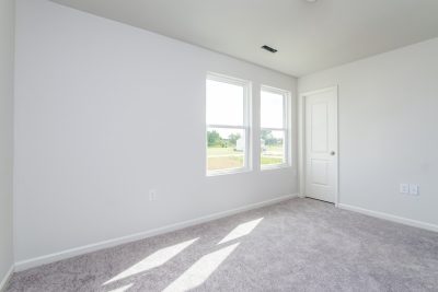 006 photo main bedroom 11274558