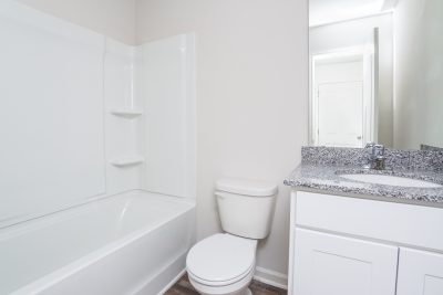 013 photo bathroom 11274561