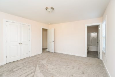 007 photo main bedroom 12364518