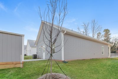 014 photo rear view 12366917