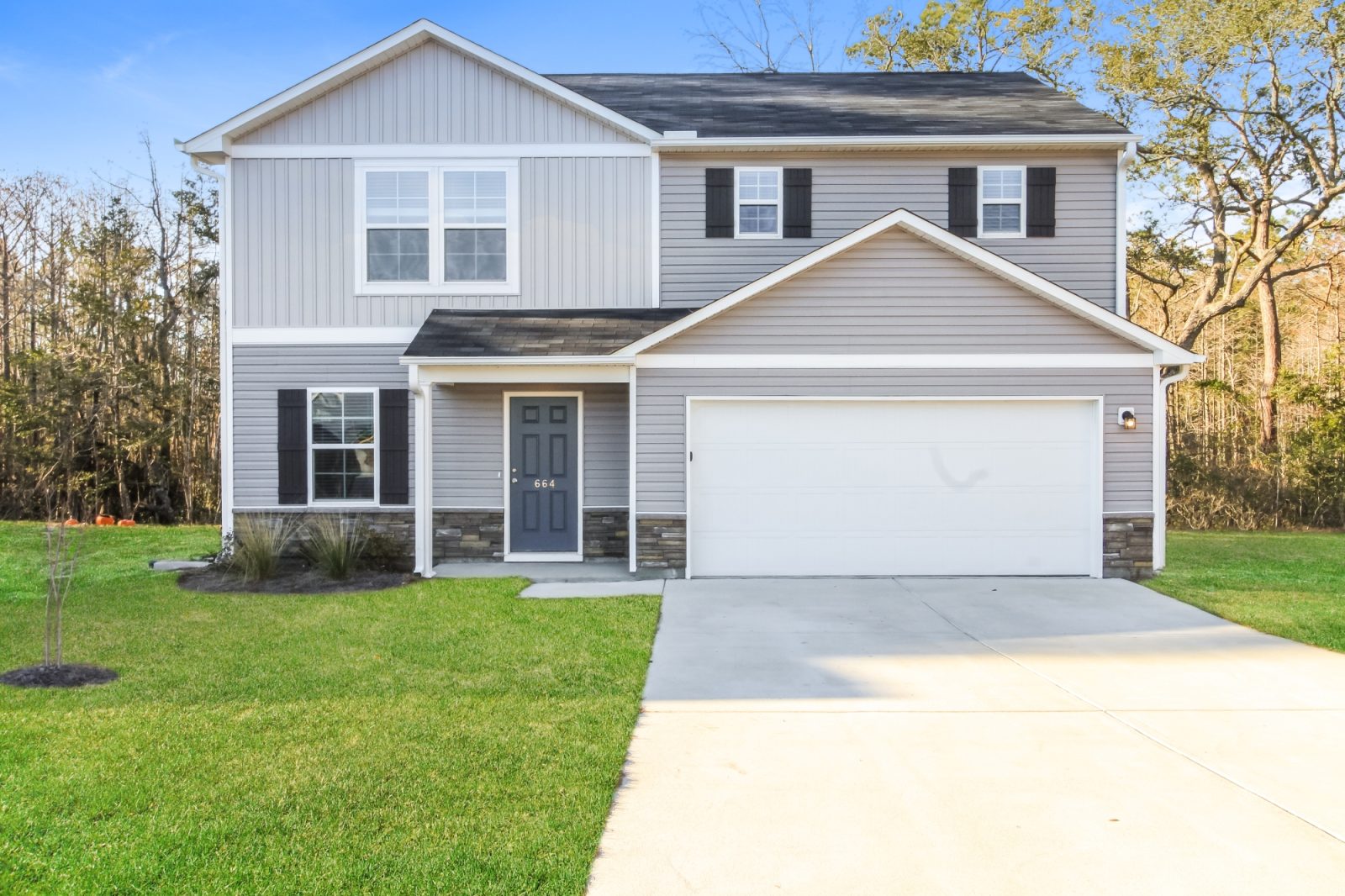 000 Front View ETA5025