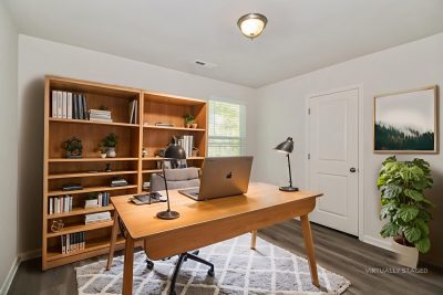 004 014 photo vs office 15125767