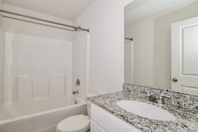 013 018 photo bathroom 15125711