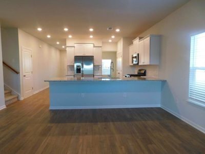 001 KH 1420 Ogelthorp Dr SQFT 2449