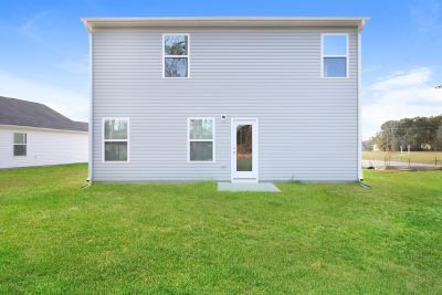 014 photo rear view 12562426