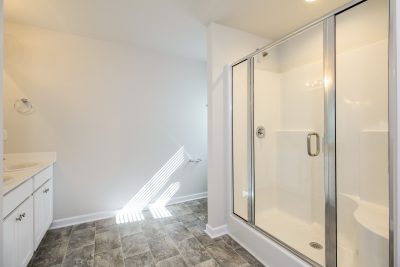 009 photo main bathroom 12562526