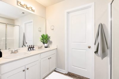 004 003 Bountiful Village SQFT 2267 Bathroom