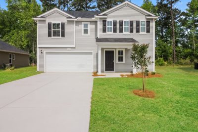 014 Front View 12686958