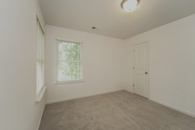 013 Bedroom ET81165