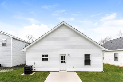 014 photo rear view 10589067