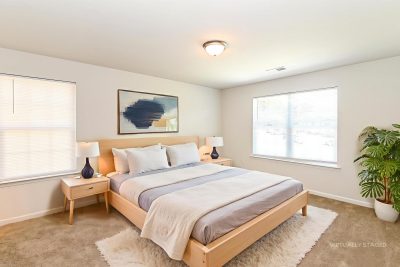 004 photo vs main bedroom 15183361