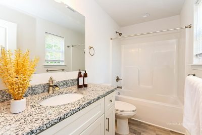 005 photo vs main bathroom 15183360