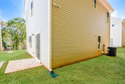 016 photo rear view 11990143