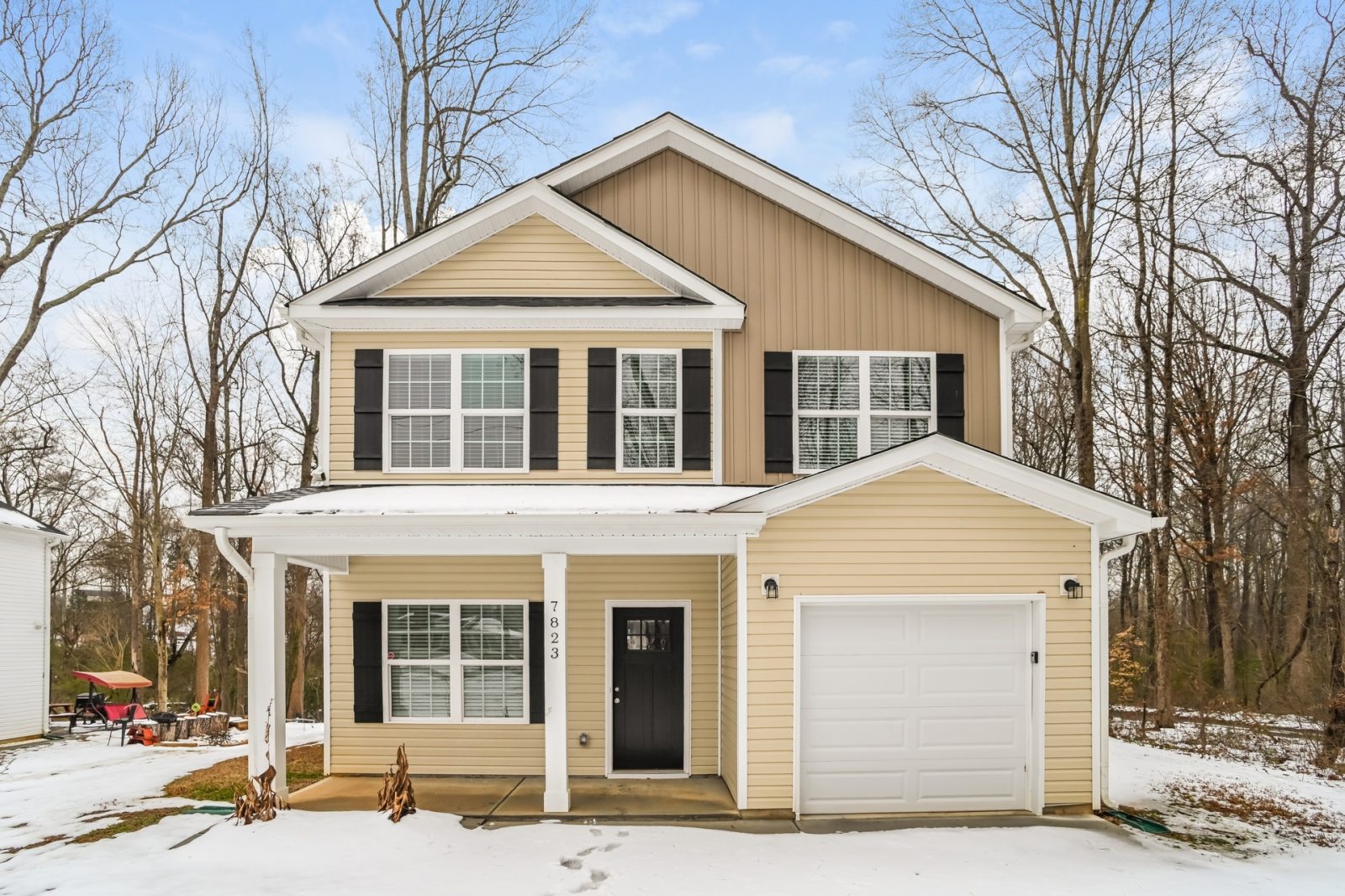 000 photo front view 15147516