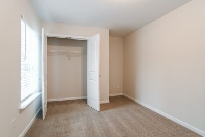 010 photo bedroom 15146317