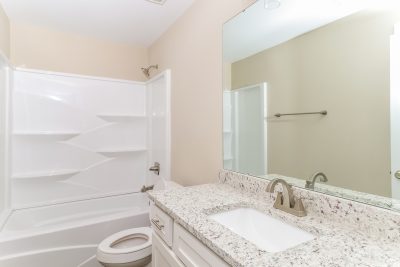 010 photo bathroom 12265011