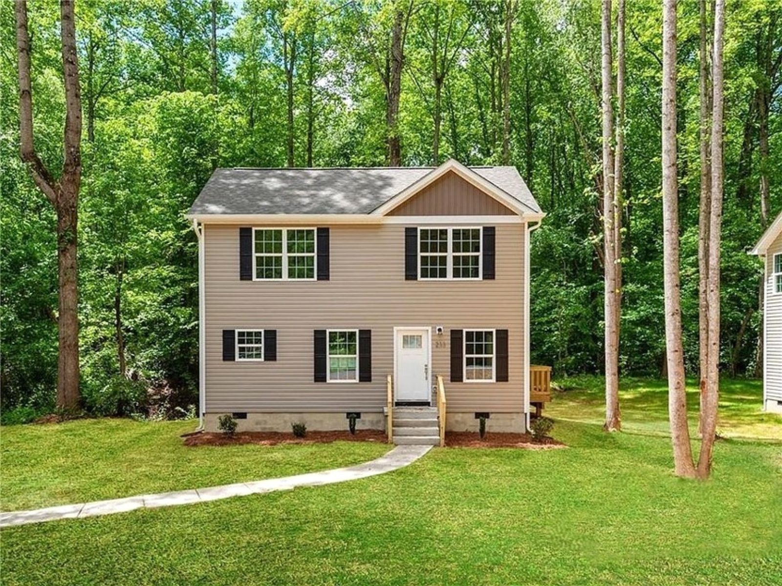 000 FV 233 Vernon St Cherryville NC