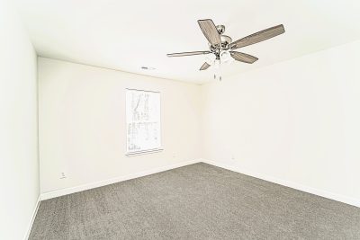 005 8 photo Main Bedroom d70714fb f7ad 49c4 a89a d98e725ccc3c