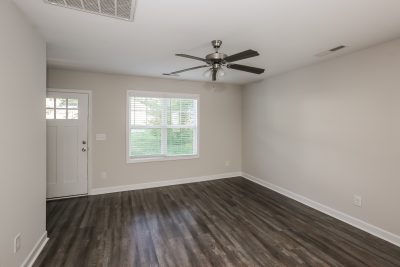 004 photo living room 13752150