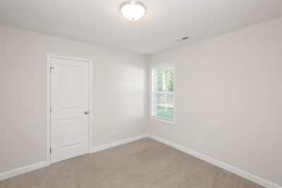 011 photo bedroom 13752143